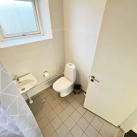 شقة Central Large Double Room With Free Parking